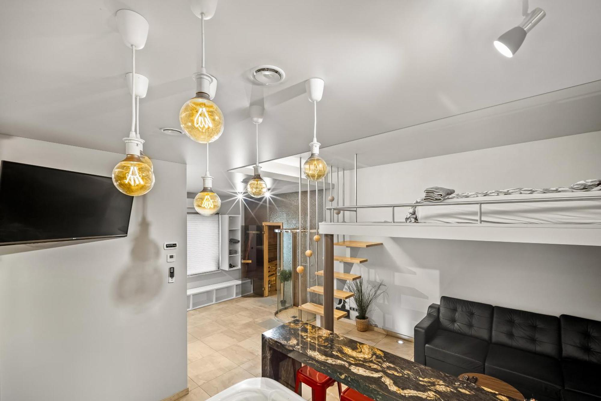 Secret Lounge - Cozy Studio With Sauna And Jacuzzi Вильнюс Экстерьер фото