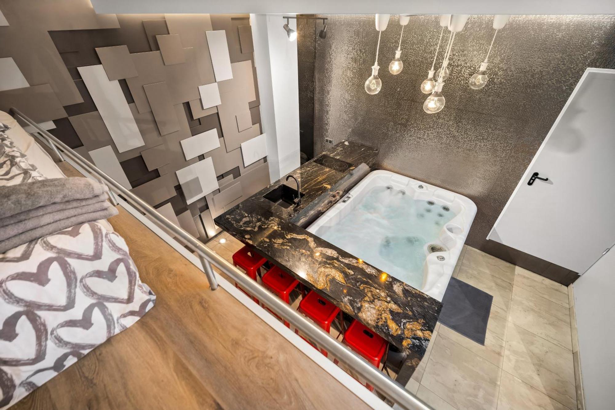 Secret Lounge - Cozy Studio With Sauna And Jacuzzi Вильнюс Экстерьер фото